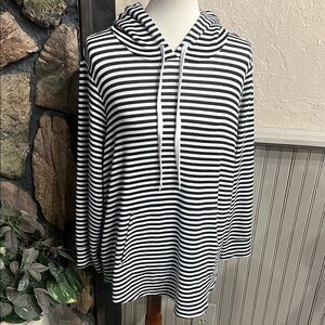 Striped Black and White Hoodie Sweatshirt